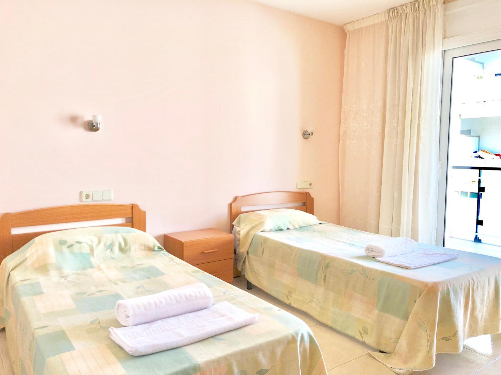 Apartamentos Benet Roses Ngoại thất bức ảnh